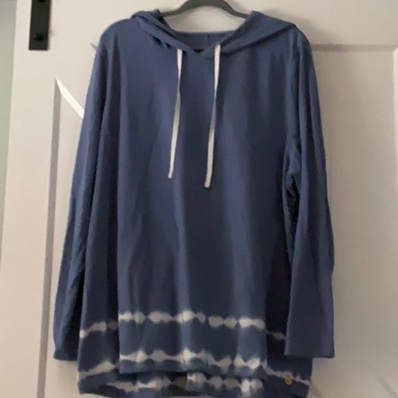 LIVI by Lane Bryant Hoodie/jogger set.  Hoodie size 22/24, joggers size 14/16 - Picture 2 of 5